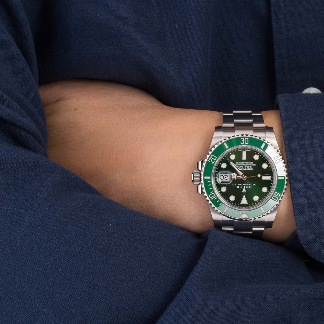 HQ Milton - 2016 Rolex Green Submariner 116610LV Hulk with Box, Booklets  & Card, Inventory #A4973, For Sale