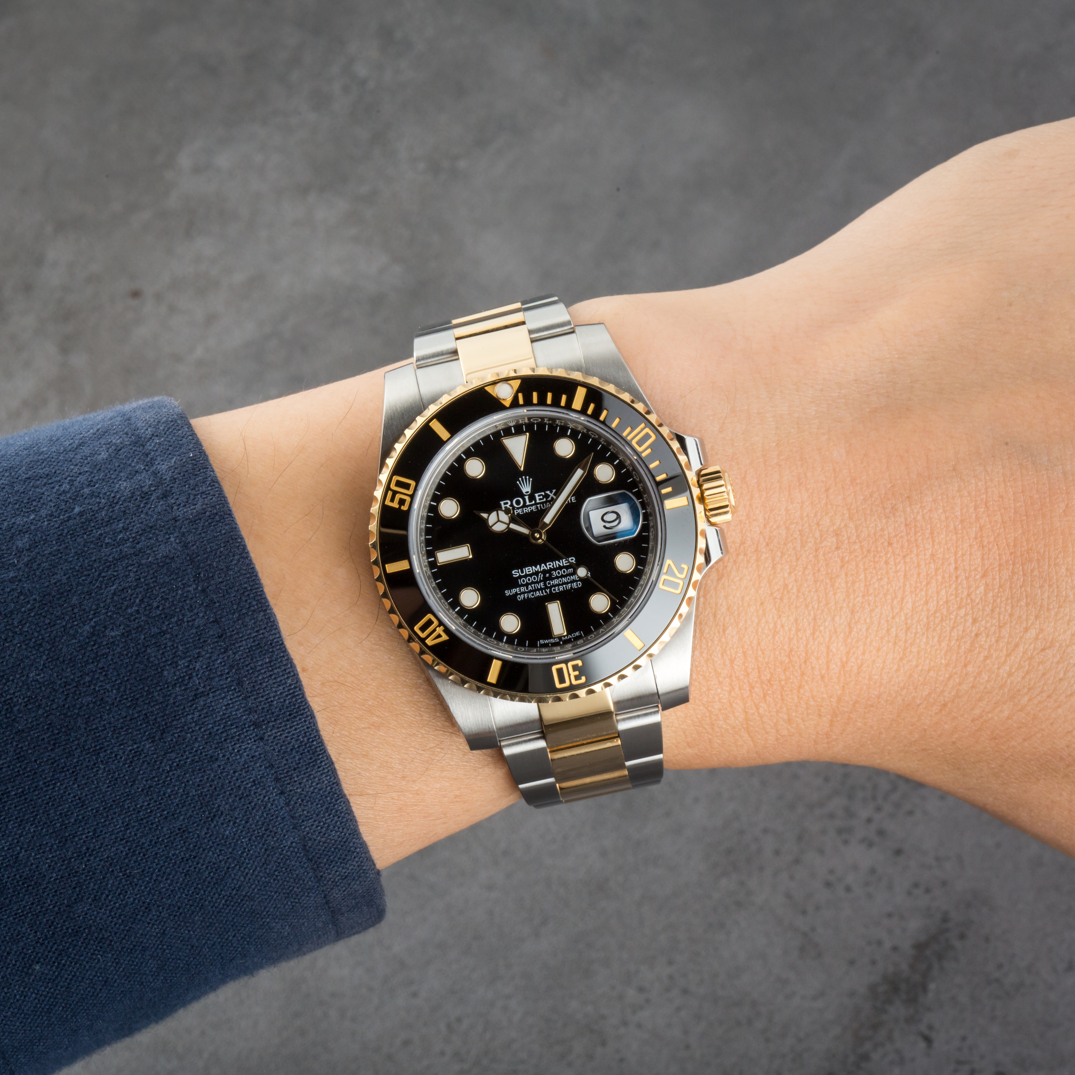 Buy Used Rolex Submariner 116613 | Bob's Watches - Sku: 194113