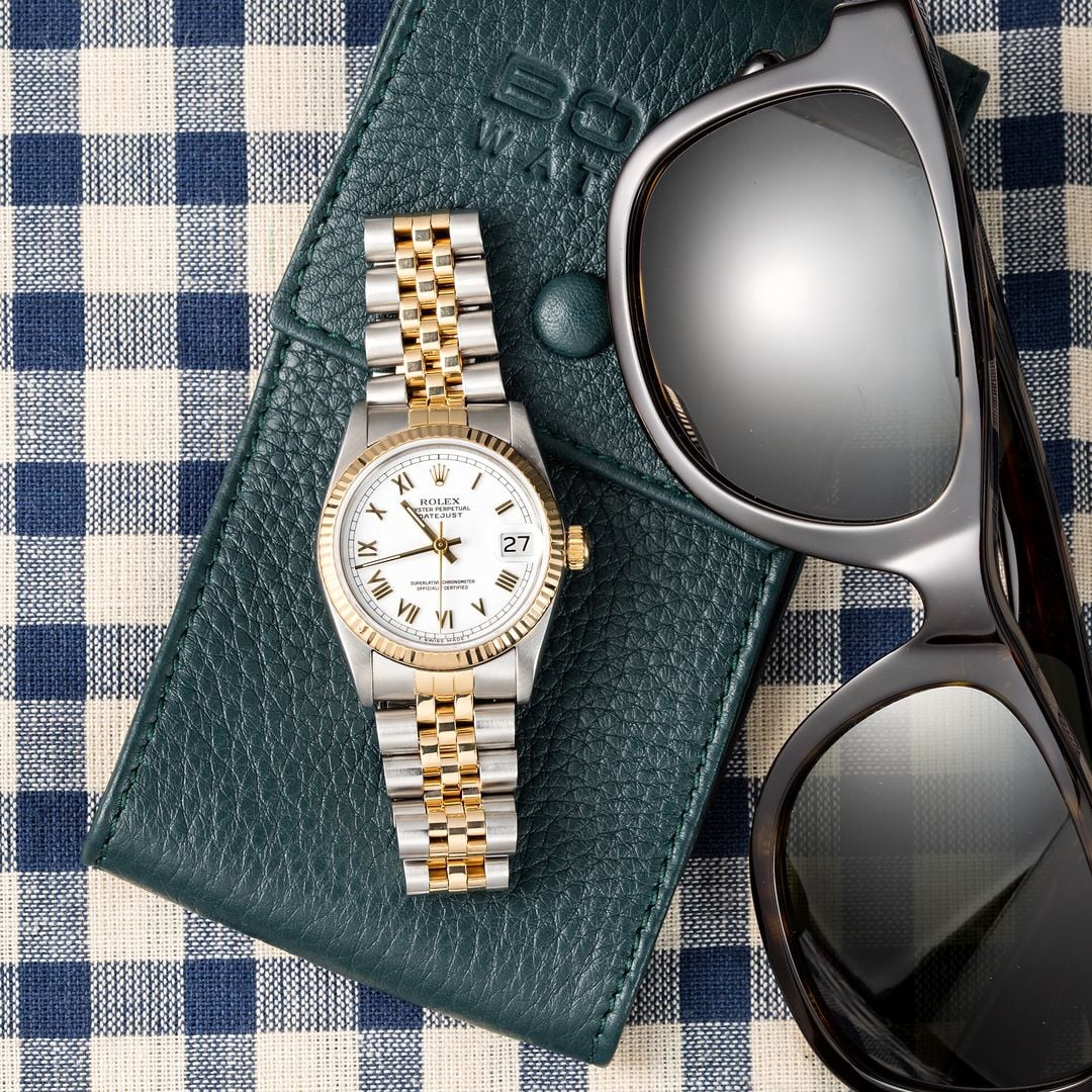 Buy Used Rolex Datejust 68273 | Bob's Watches - Sku: 113579