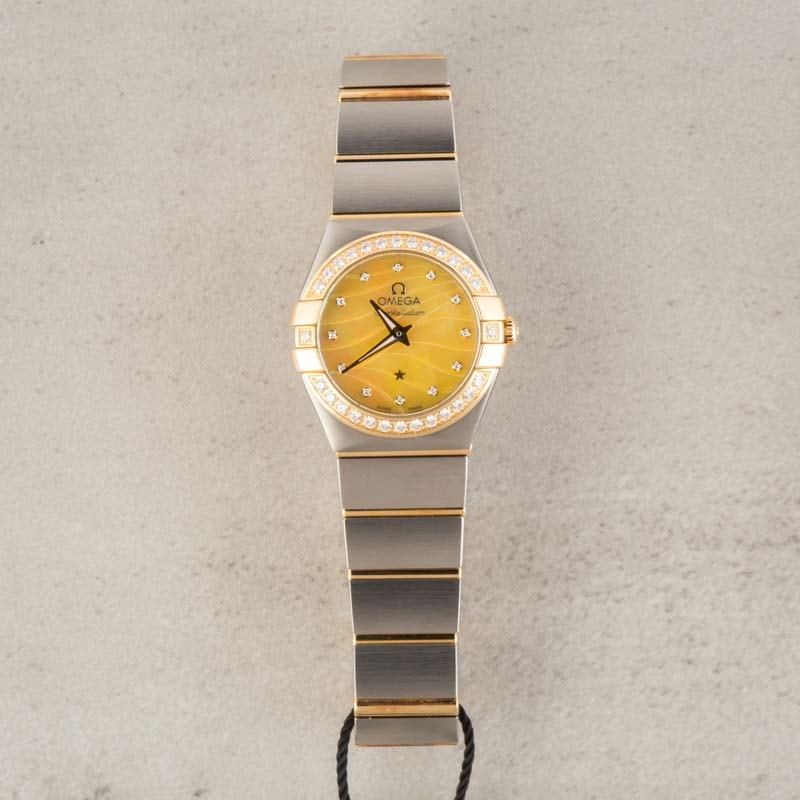 Omega Constellation Wavy Champagne Dial