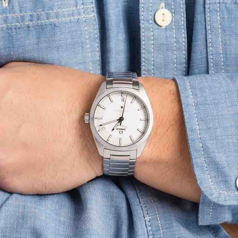 Preowned Omega Constellation Globemaster Silver Dial