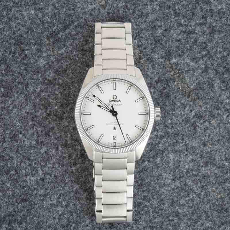 Preowned Omega Constellation Globemaster Silver Dial