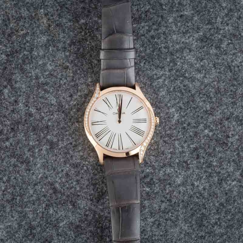 Omega De Ville Tresor 36MM Sedna Gold