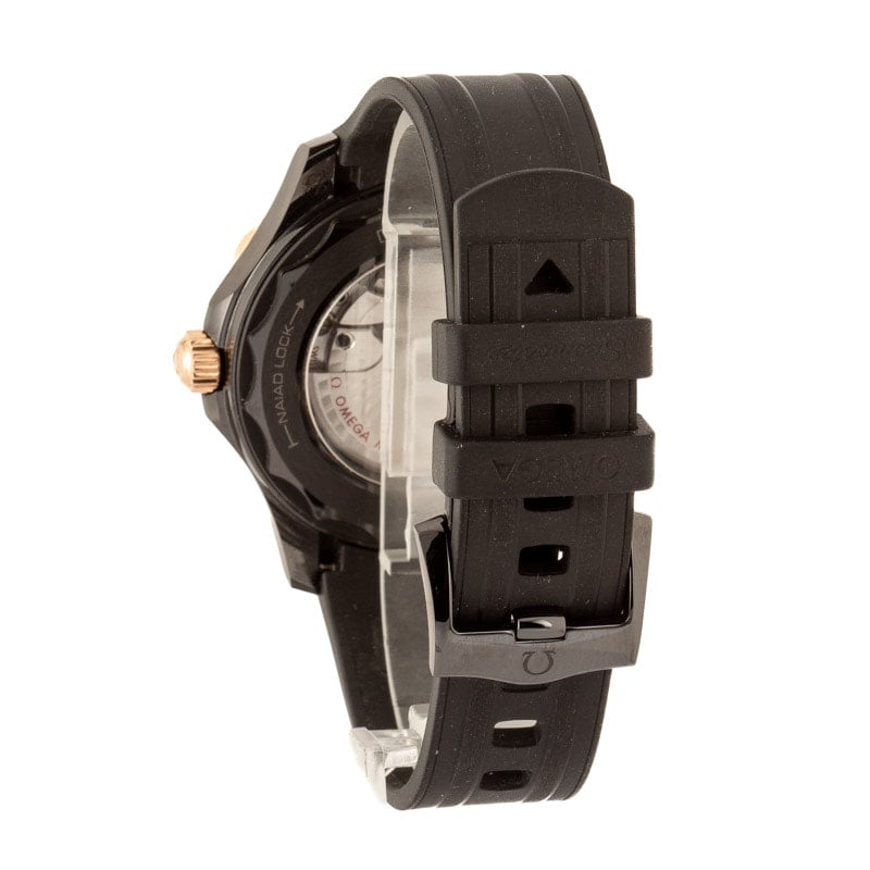 Pre-owned Omega Seamaster Black Wave Dial