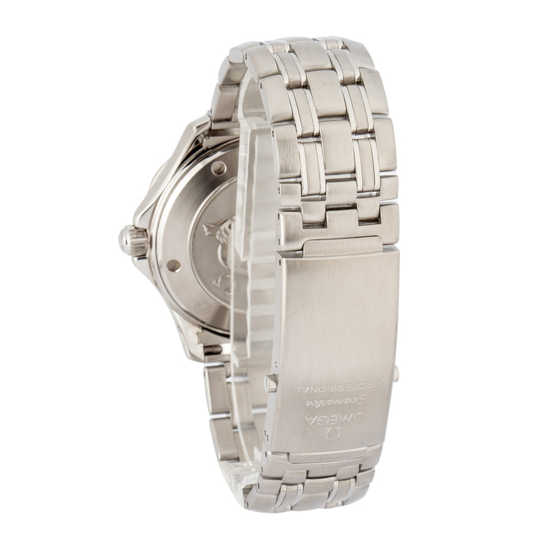 Omega Seamaster Diver Ref 2220.80.00 James Bond