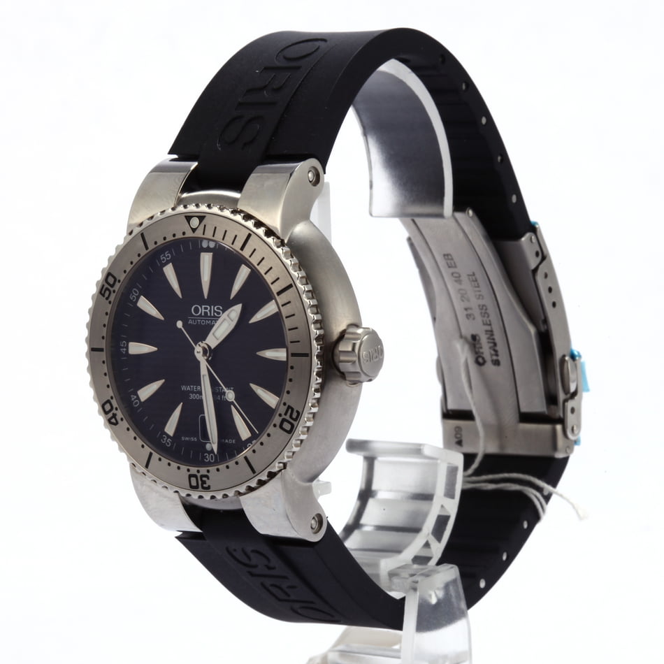 Oris Divers Date Black Rubber Strap