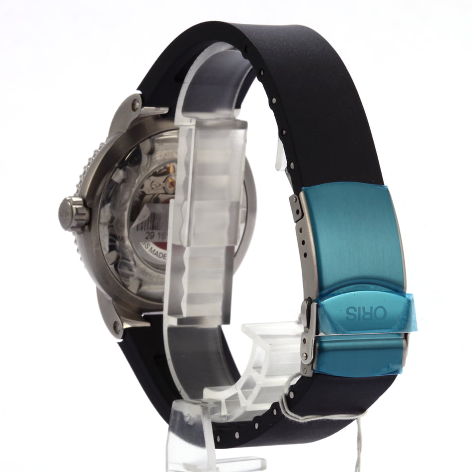 Oris Divers Date Black Rubber Strap