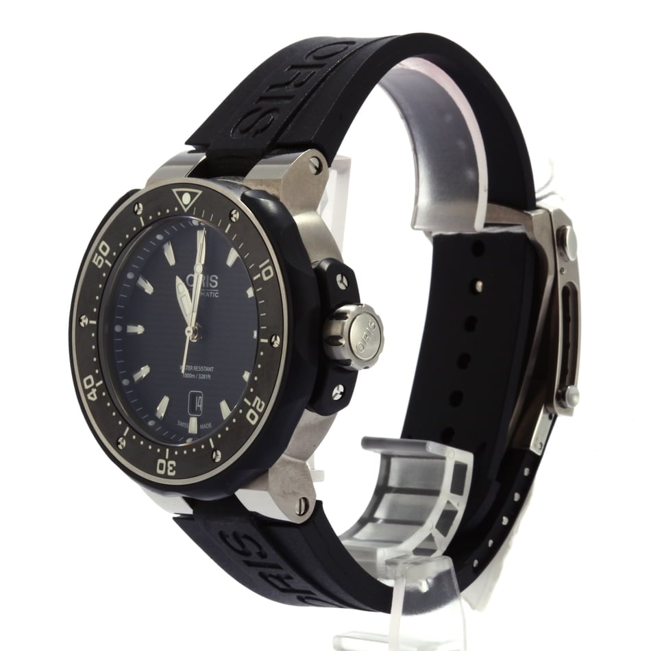 Oris Pro Diver Date Black Wave Dial