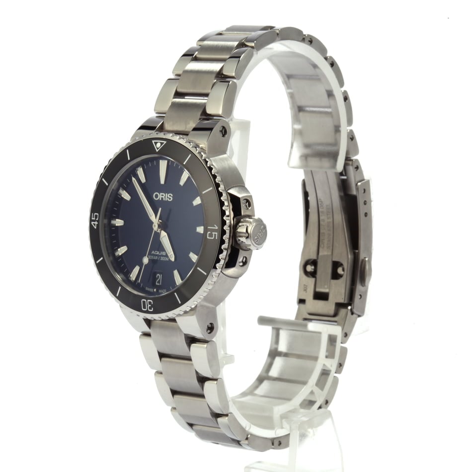 Oris Aquis Date Blue Dial Steel Watch
