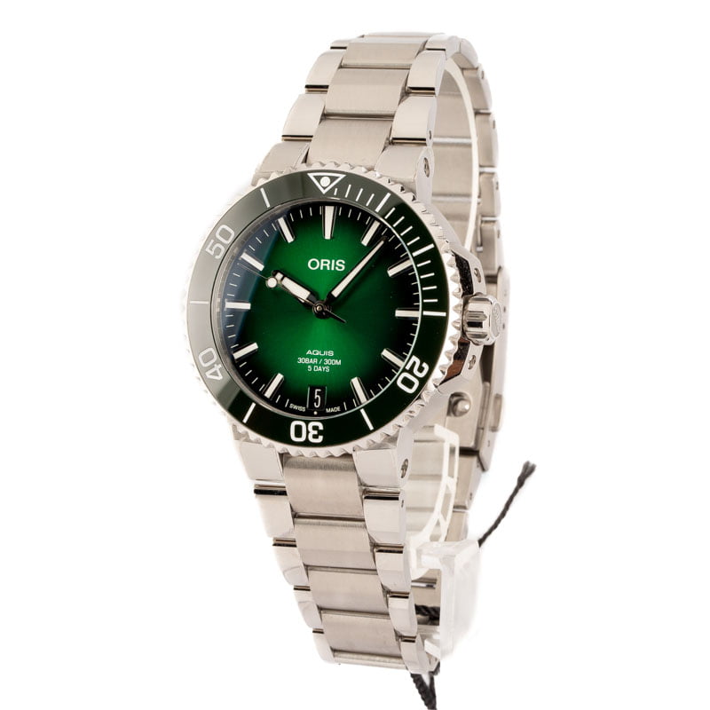 Oris Aquis Date Stainless Steel Green Dial