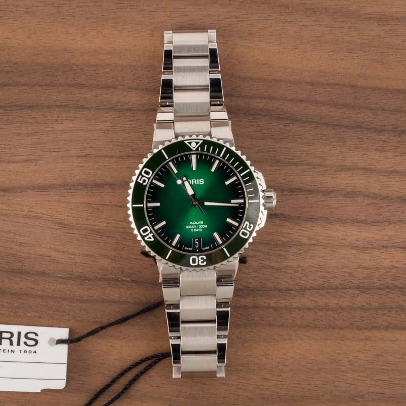 Oris Aquis Date Stainless Steel Green Dial