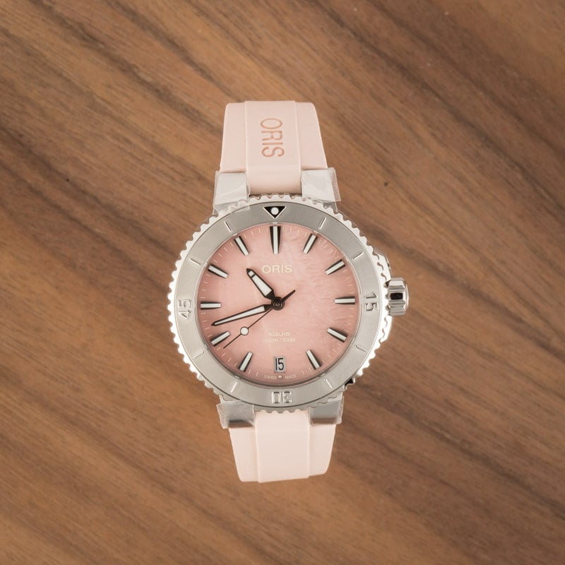 Oris Aquis Date Pink Mother of Pearl Dial