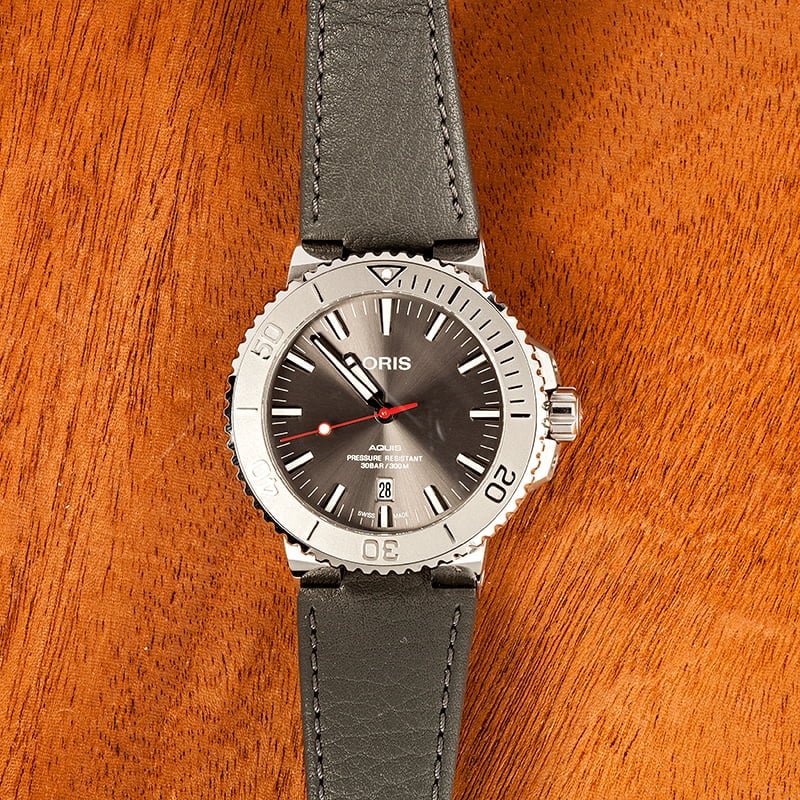 Oris Aquis Date Grey Dial