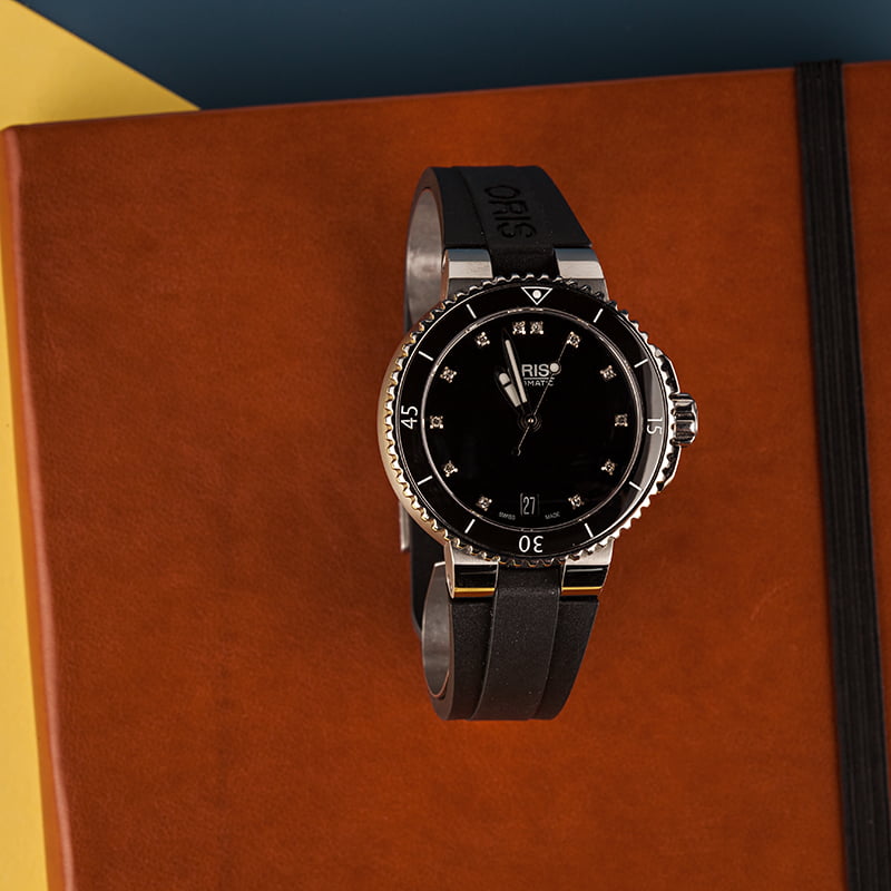 Buy Used Oris Oris Aquis Date Diamonds 01 733 7652 4194-07 4 Buy Used Oris Oris Aquis Date Diamonds 01 733 7652 4194-07 4