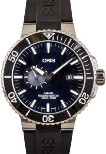 Aquis Small Second, Date Blue Dial