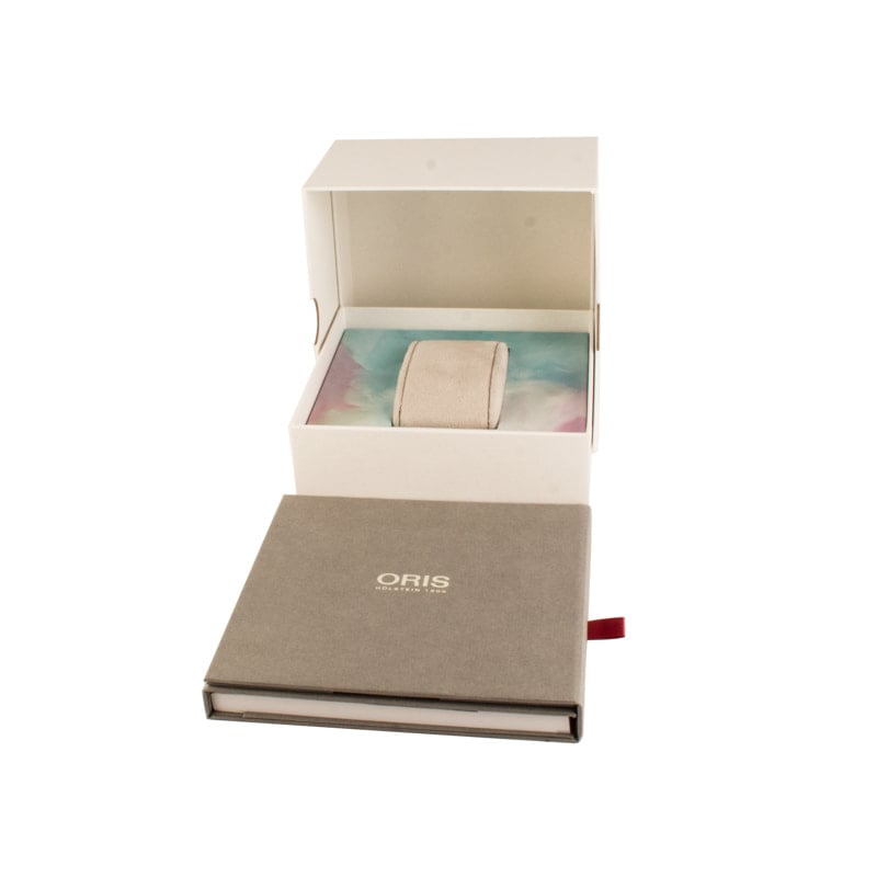 Oris Aquis Green Mother of Pearl Dial