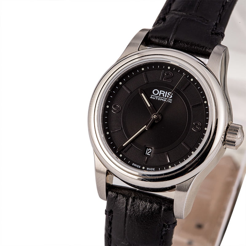 Oris Classic Date 28.5MM