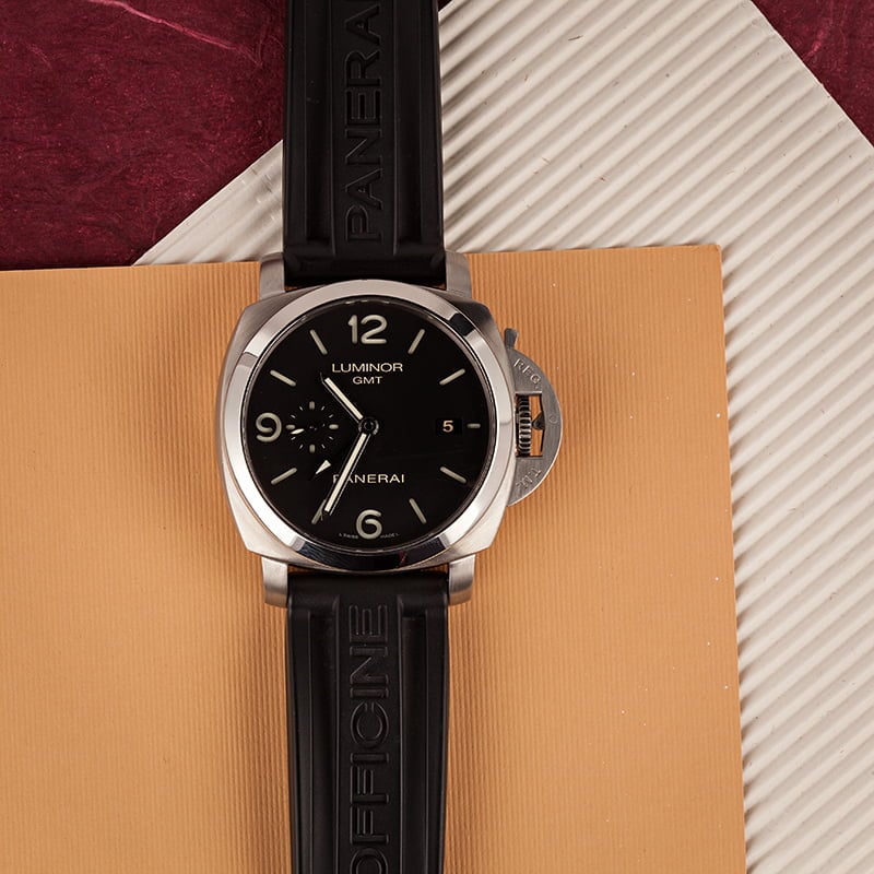 Panerai Luminor GMT PAM 320