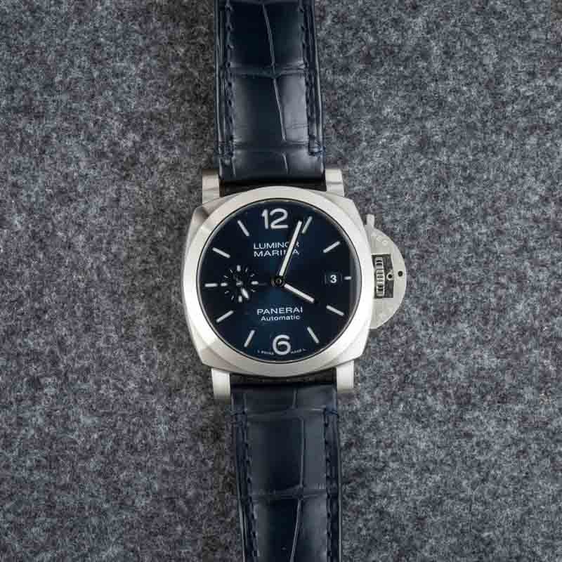 Panerai Luminor Marina Quaranta PAM01270 Blue Dial
