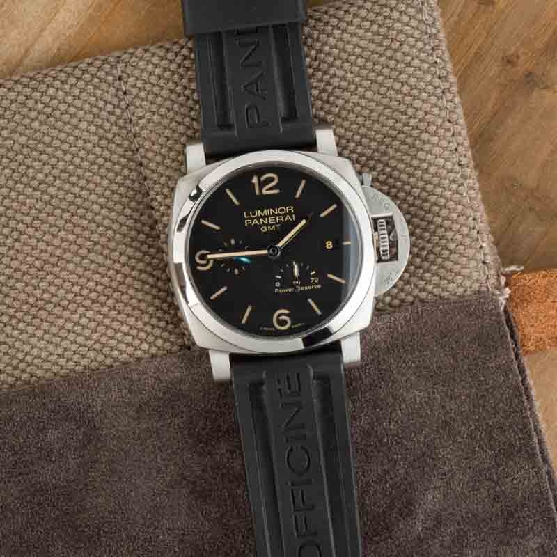Panerai Luminor GMT Power Reserve PAM01321 Black Dial