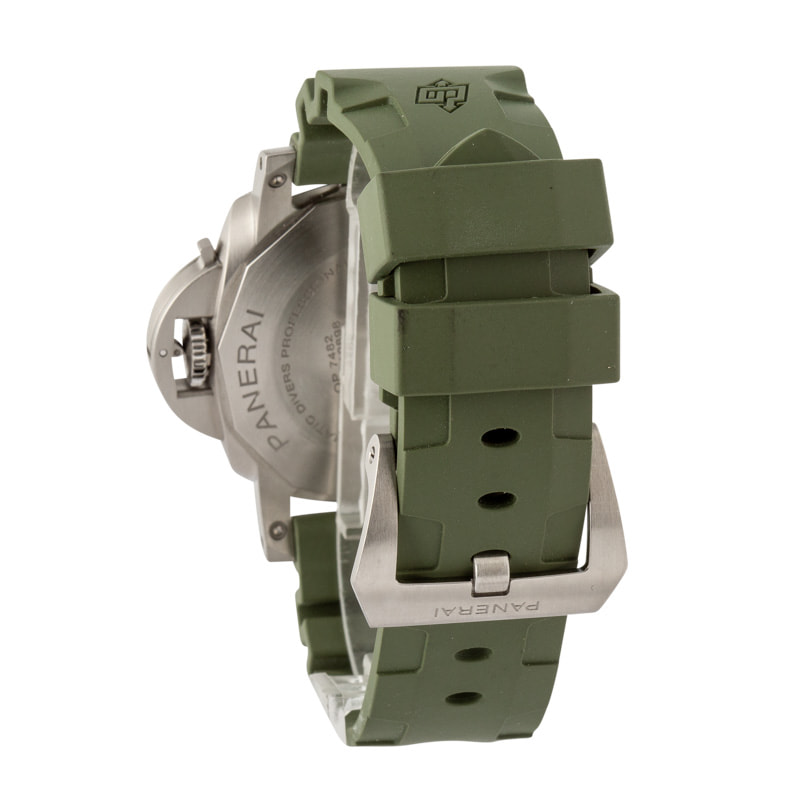 Panerai Submersible QuarantaQuattro Bianco PAM01226 White Dial