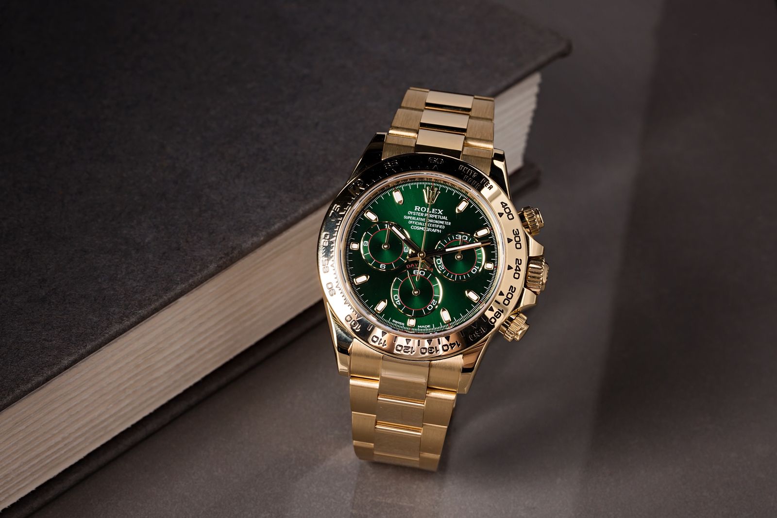 Gold Rolex Daytona 116508 Green Dial