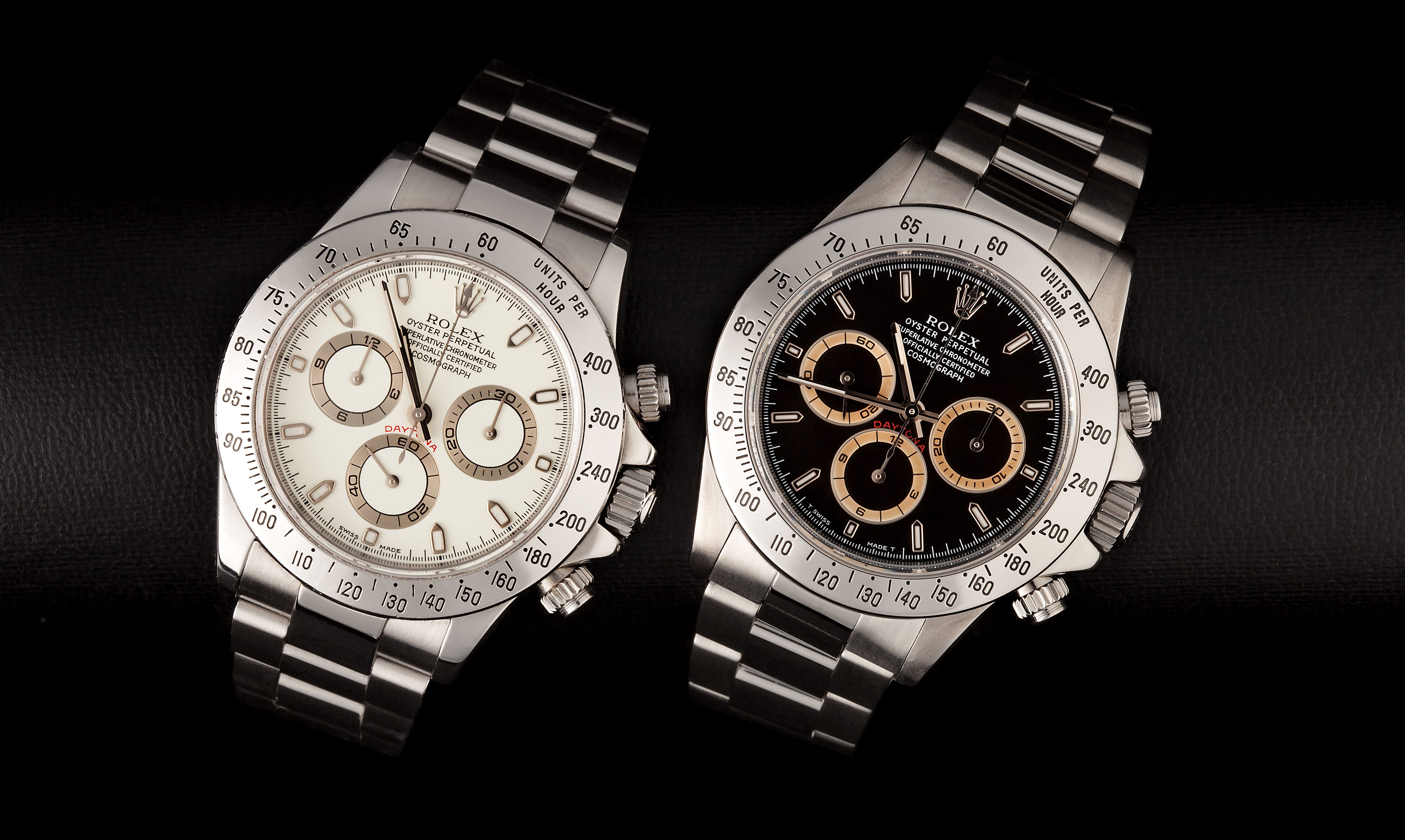 discolored rolex daytona dials