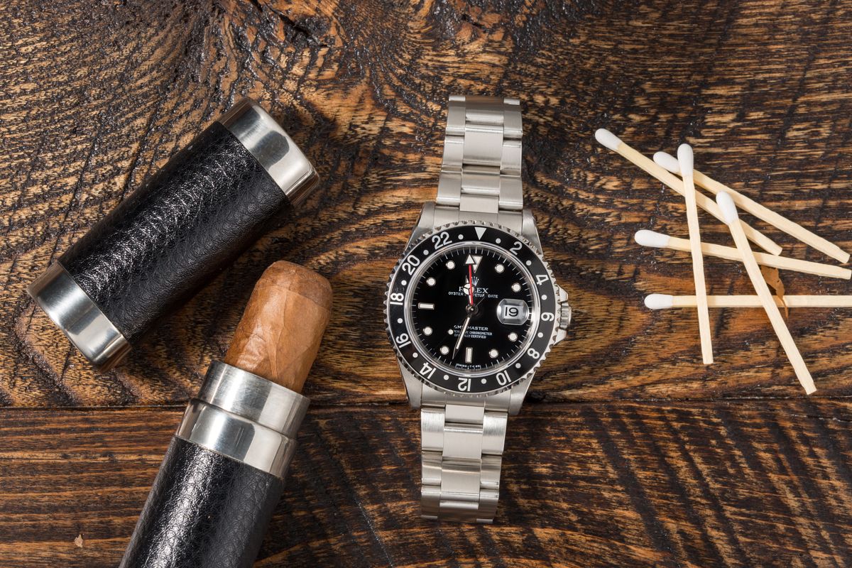 Rolex GMT-Master 16700