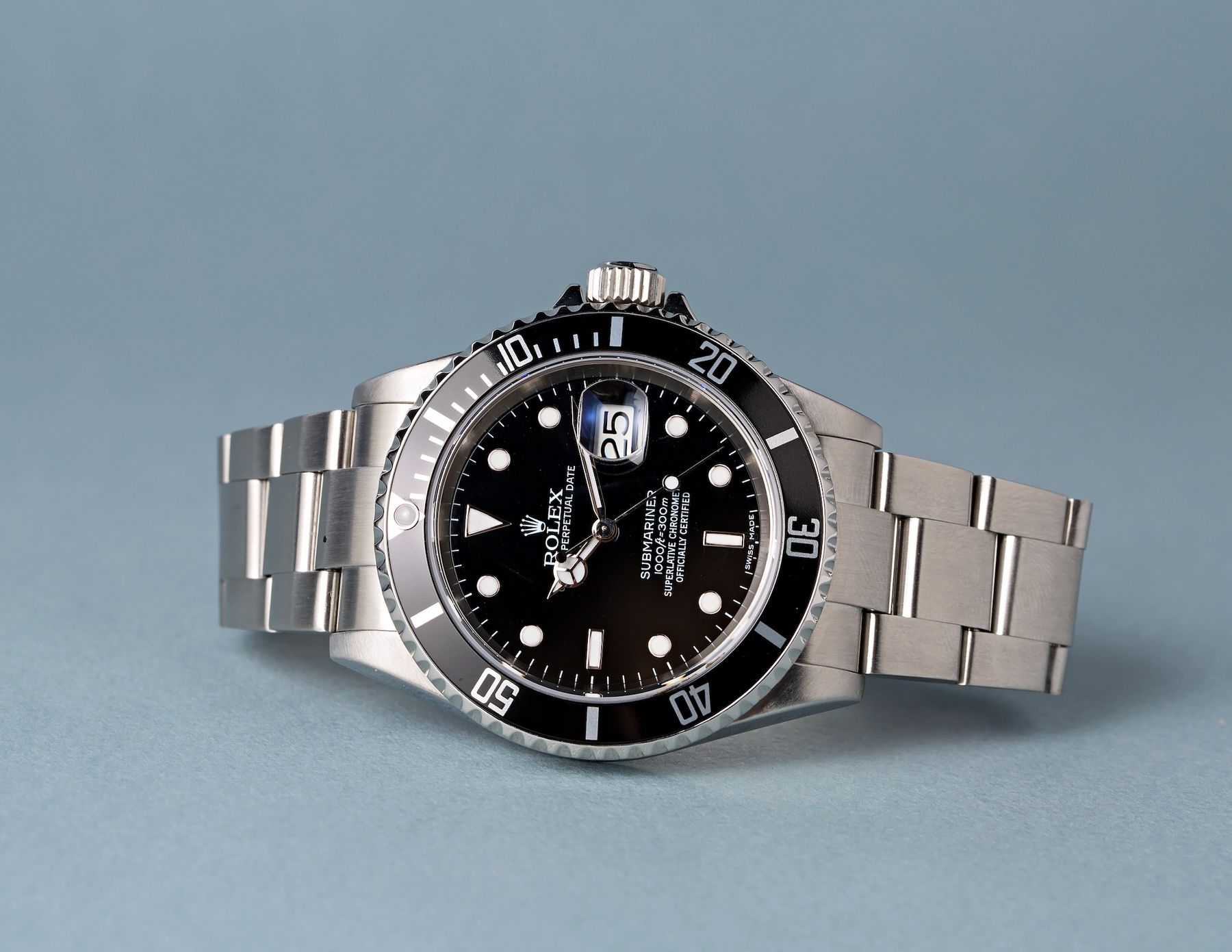 Rolex Submariner ref. 16610 Hottest Rolex Watches Black Submariner 16610