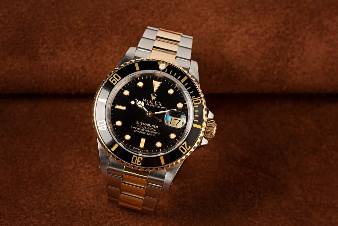 Rolex Submariner Date Reference 16803