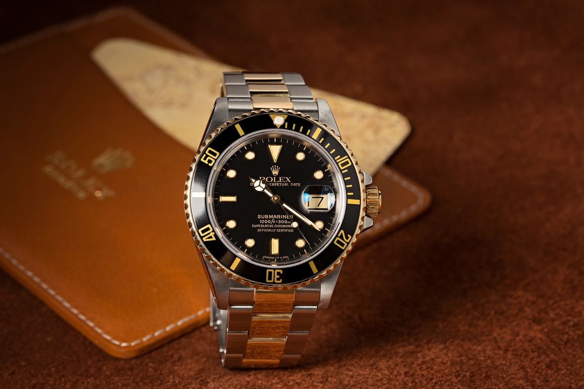 Rolex Submariner Date 16803 Gold/Steel Black 40mm 1986