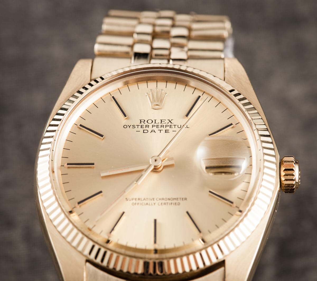 A rolex 1503 dial from Bob's Watches.