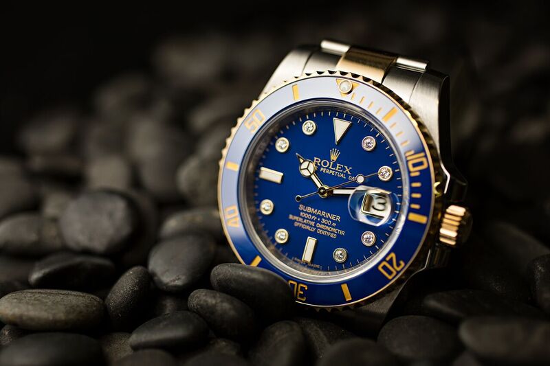 Rolex-Two-Toned-Submariner-blue-116613-Diamonds