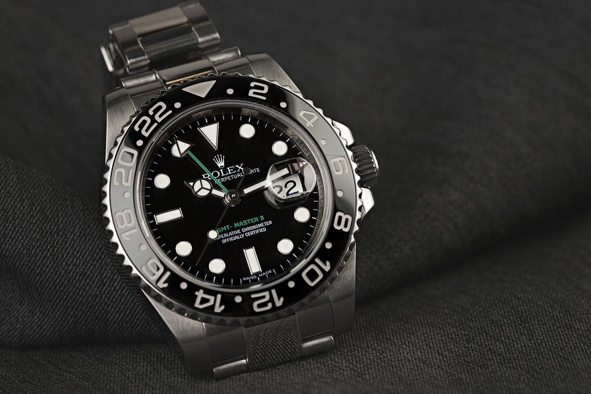 Rolex GMT-Master II 116710LN Stainless Steel Black Bezel Green Hand