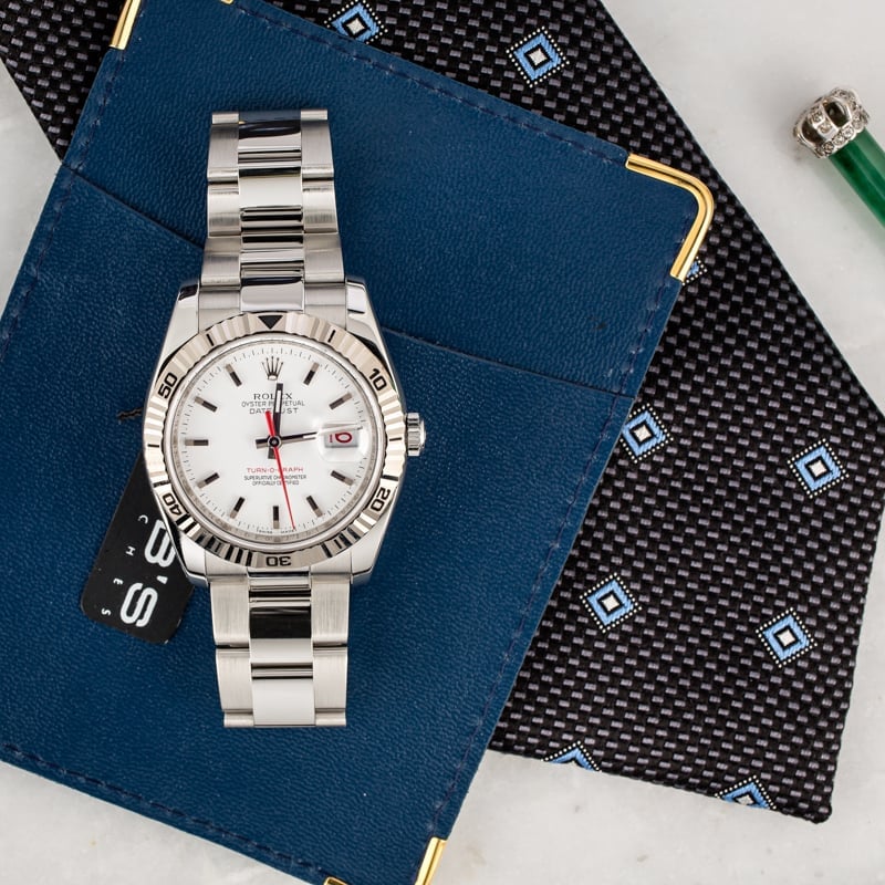 The Rolex Datejust Turn-O-Graph comes with a thunderbird bezel, still a fluted bezel. Fluted Bezel