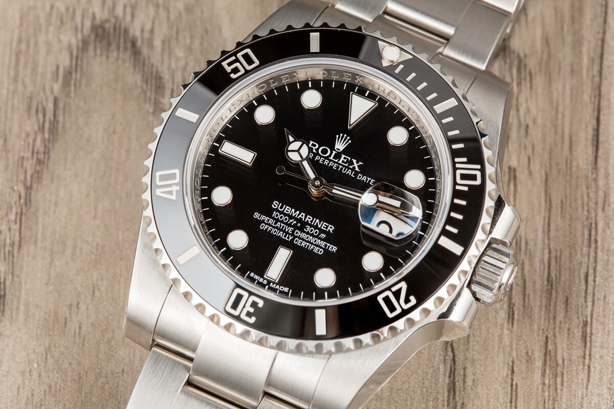 An Iconic Timepiece for Fall: the Submariner