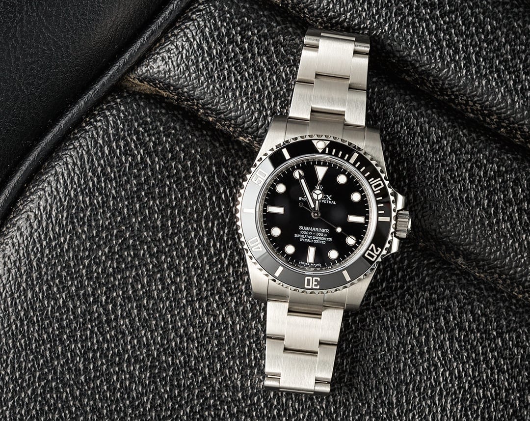 This Submariner is one of the greatest luxury watches from Rolex.