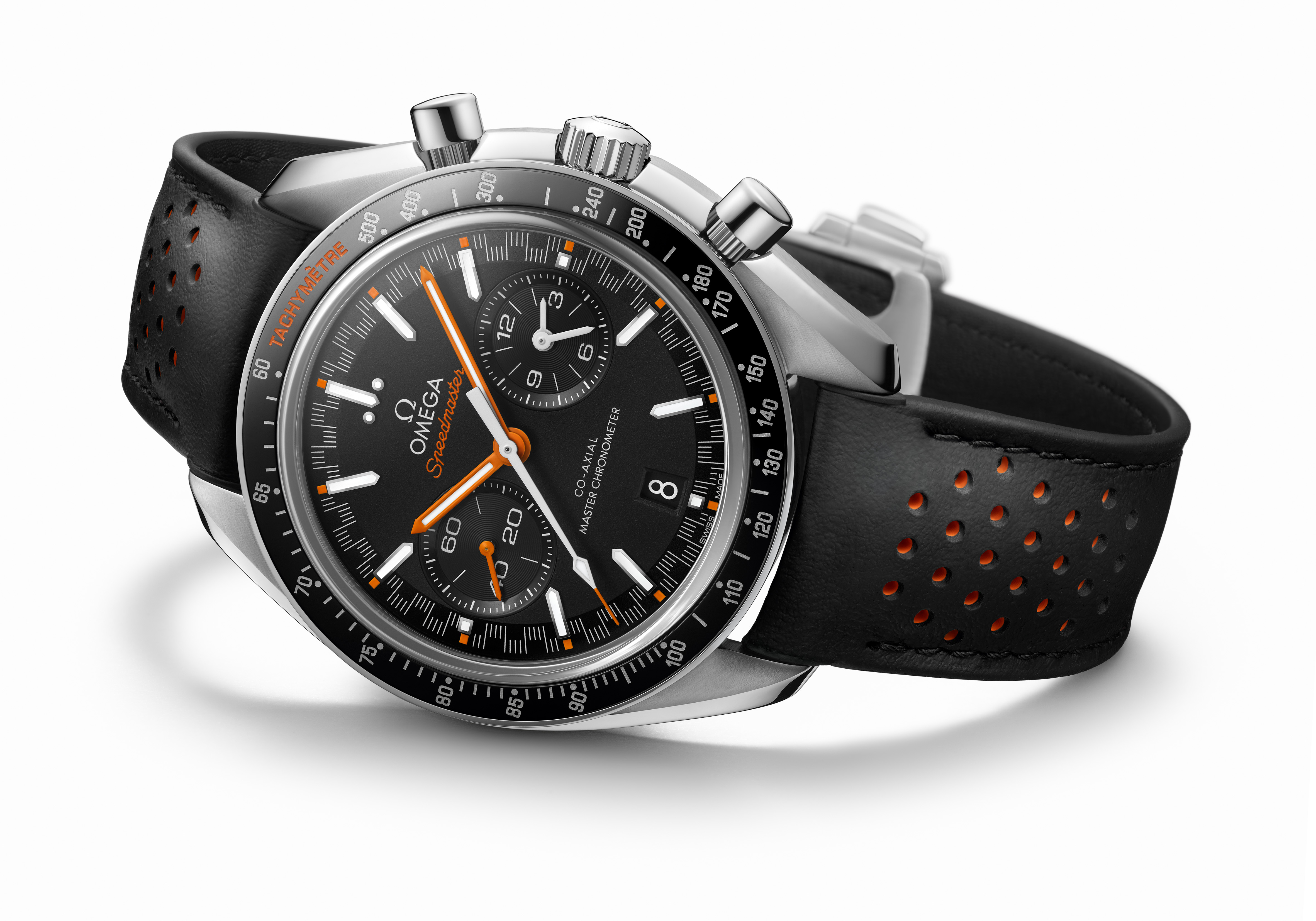 Speedmaster Moonwatch Automatic Master Chronometer works with high quality metals.
