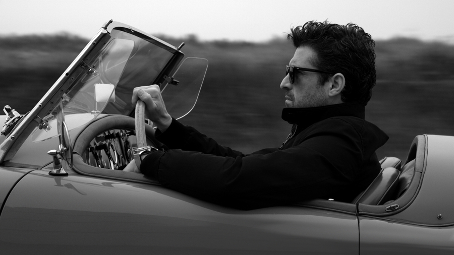 A perfect tribute for a perfect watch. Autavia 55 is a cosmograph