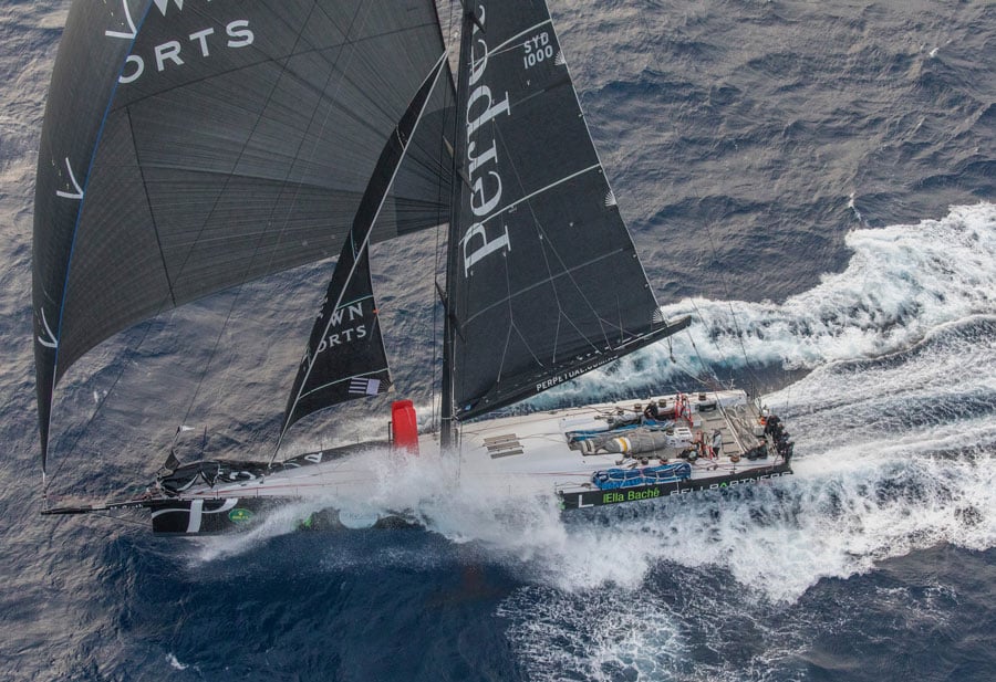 The course at Fastnet Race 2017 is rigorous. At Fastnet Race 2017 the course is rigorous.