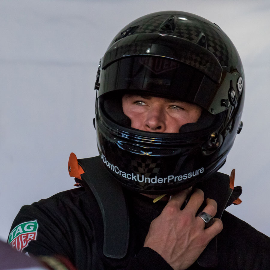 Chris Hemsworth took a lap on the track. TAG with Hemsworth