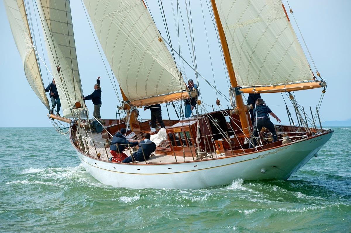The Panerai Classic Yachts Challenge 2017 is an entertaining event. Panerai Classic Yachts Challenge 2017
