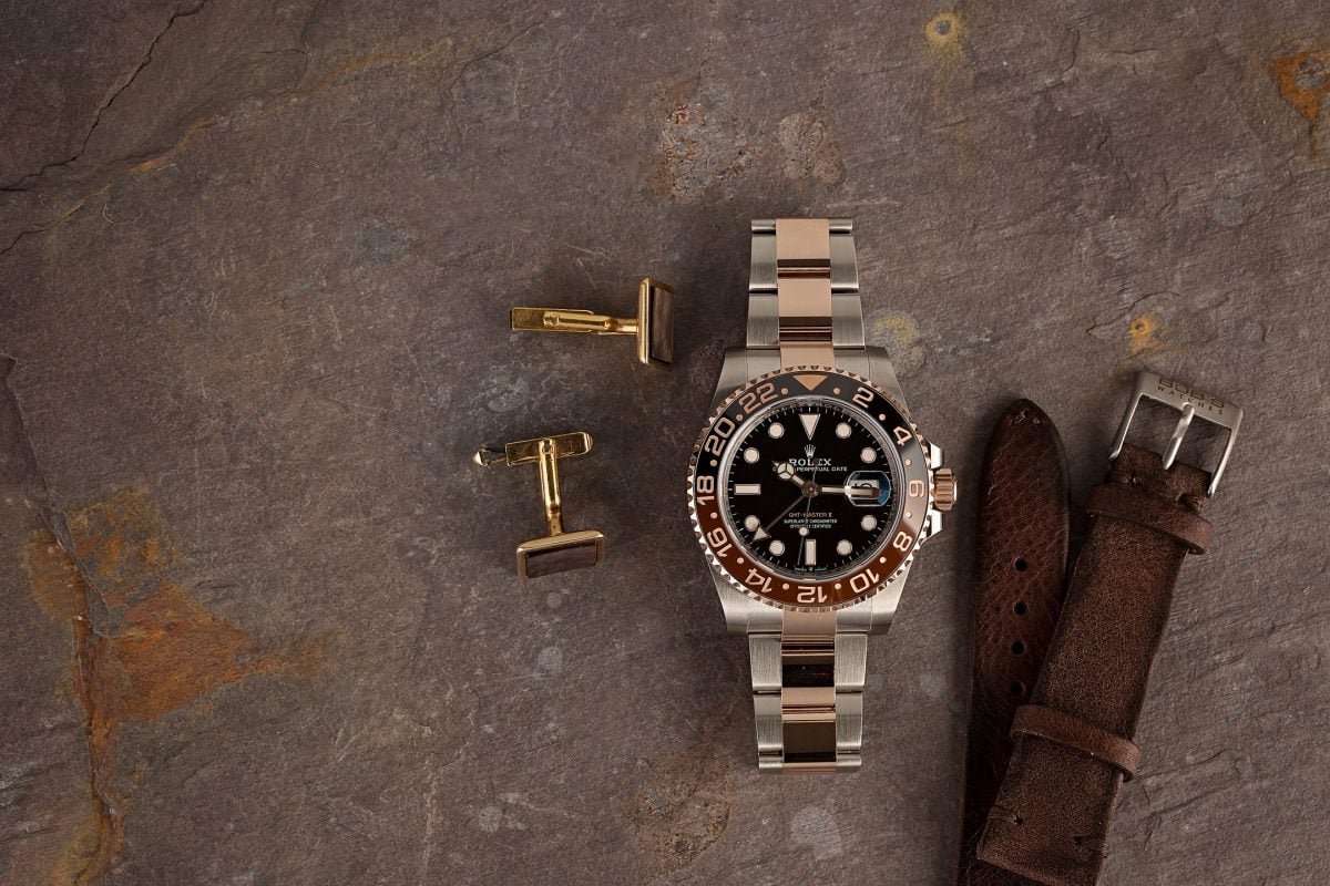 Will Wearing a Rolex Make You More Popular? It’s Complicated