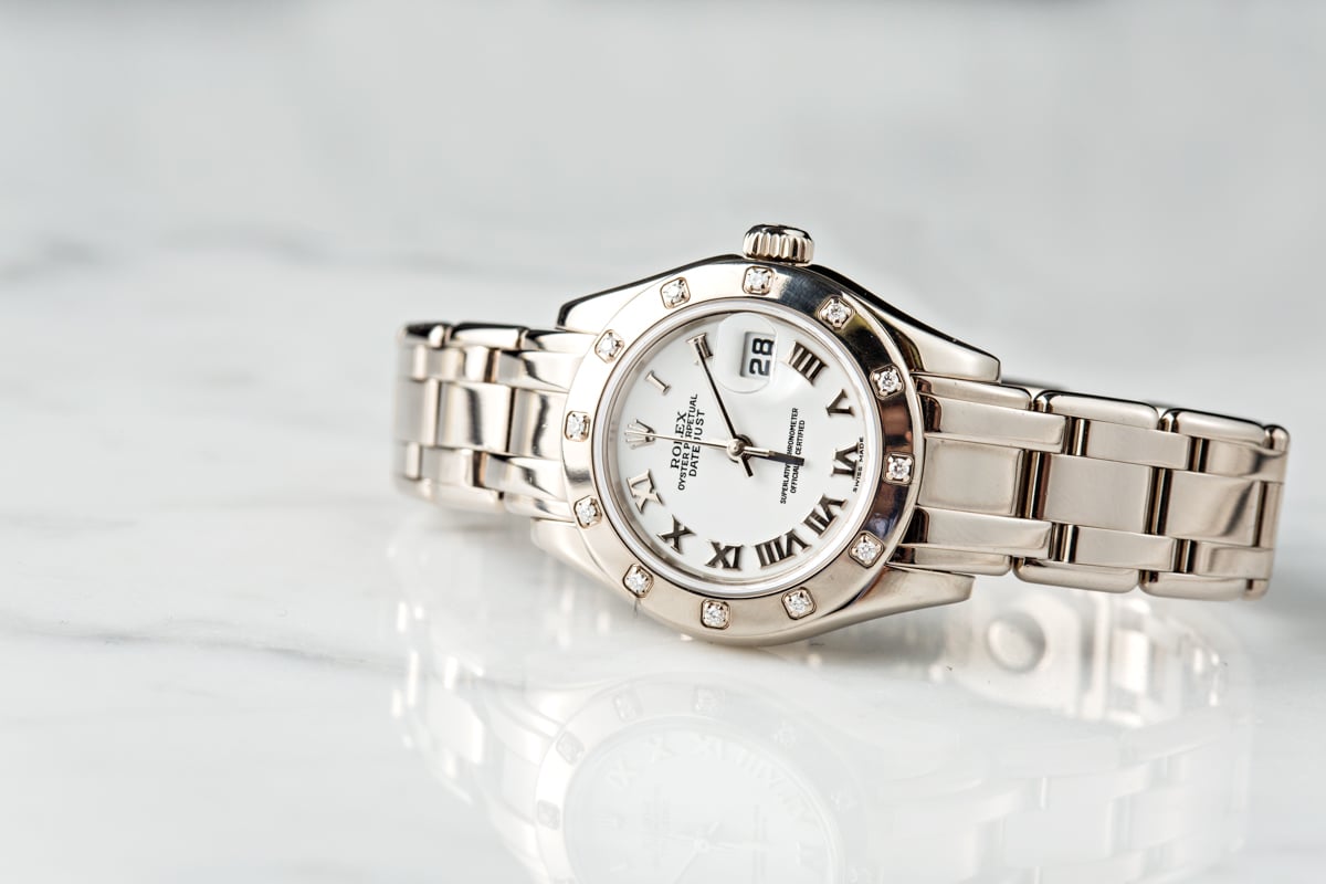 The Rolex Pearl Master is a watch that can bring out the spirit of adventure in any lady. Looks aren't everything.
