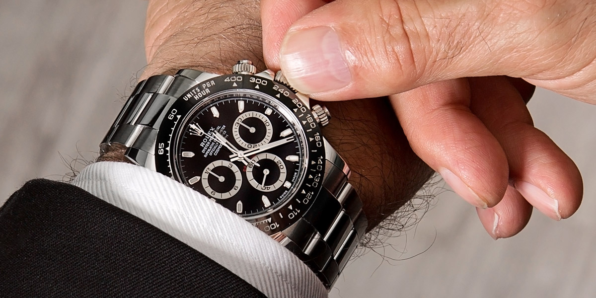Setting your watch is very simple How Daylight Savings Started