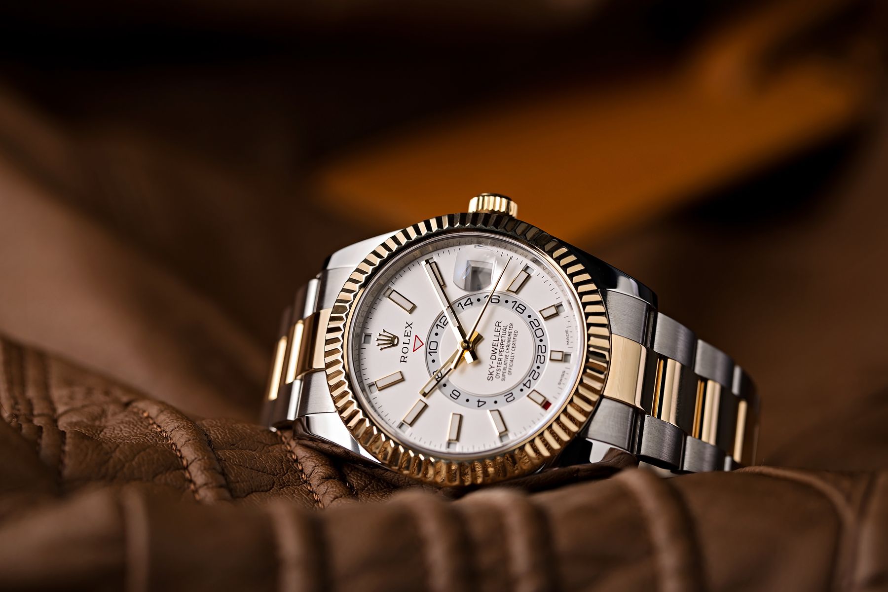 Rolex Sky-Dweller Đồng hồ thu phí Rolex Sky-Dweller Two-Tone Annual Calendar