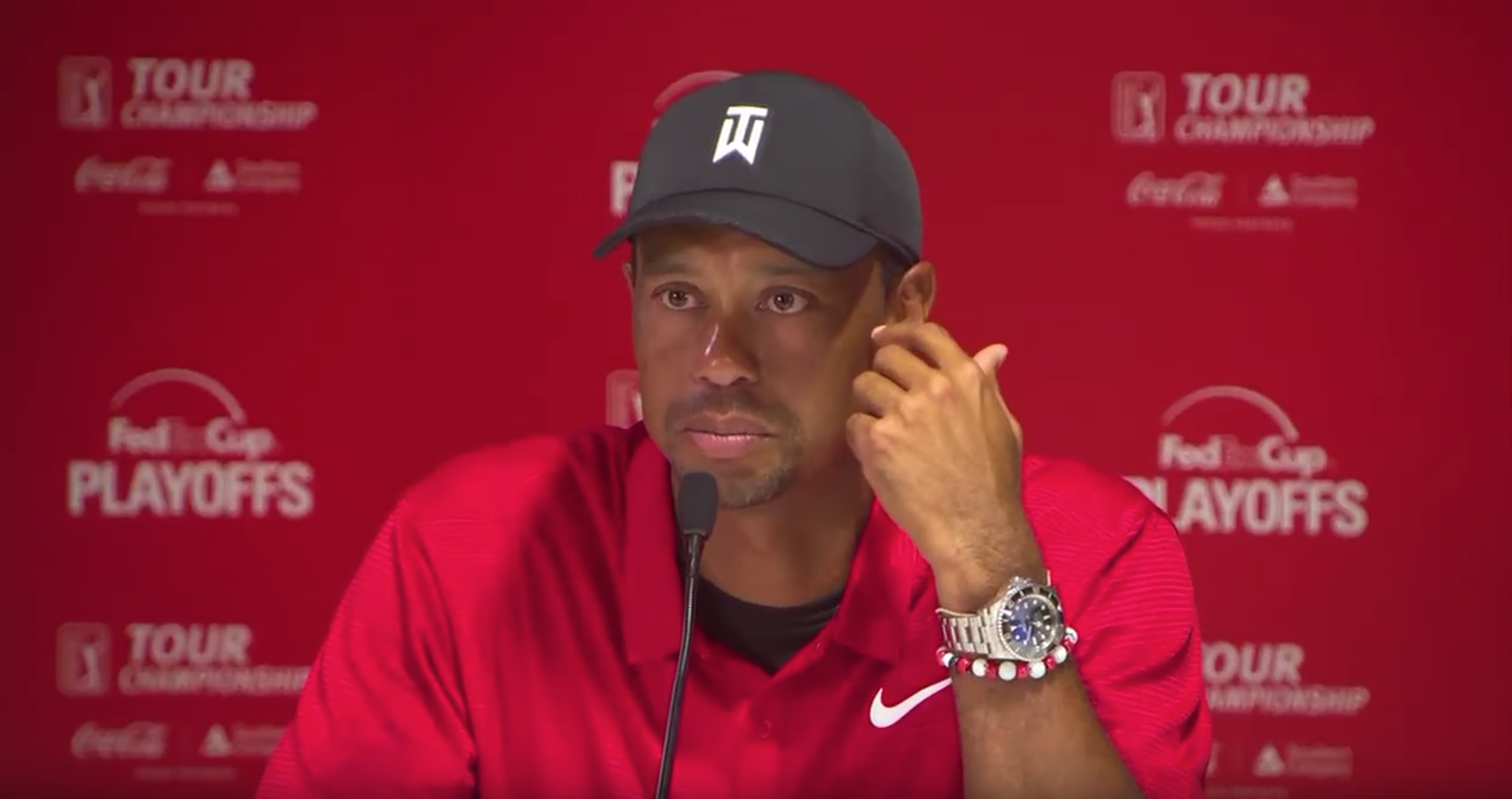 Tiger Woods a été vu portant sa Deepsea depuis quelques années maintenant