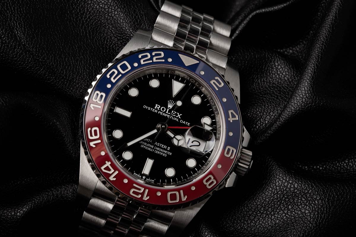 GMT-Master’s bezel