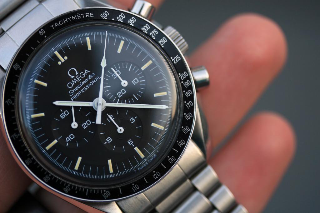 speedmaster hesalite sandwich