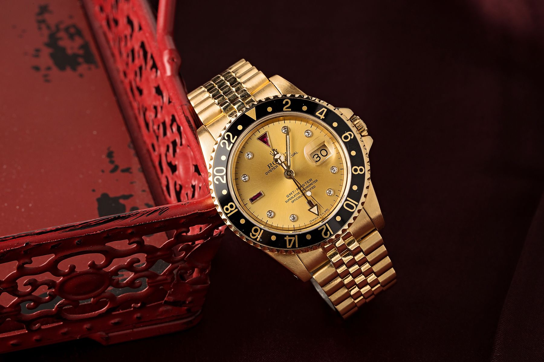 Rolex GMT-Master Yellow Gold Serti Dial